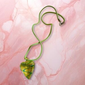 P15 Green Designed Clear Heart Pendant Necklace